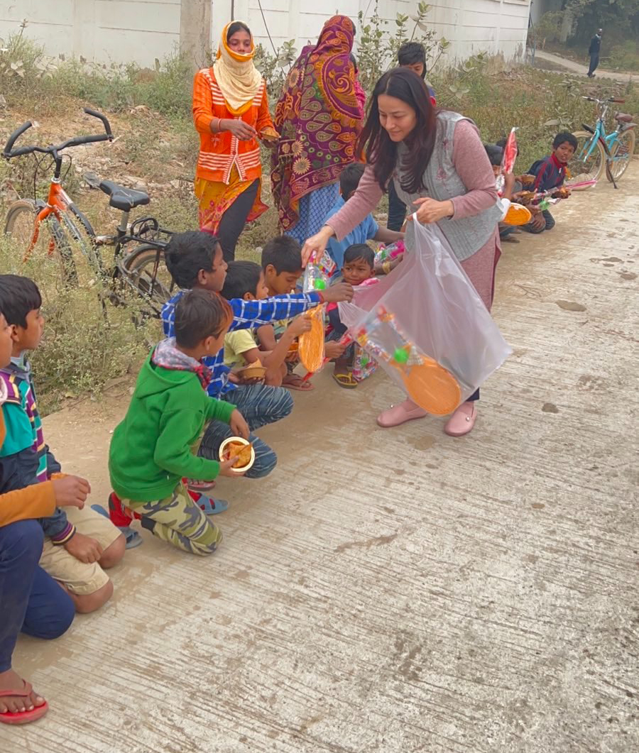 Honeypreet Insan – Toys Distribution